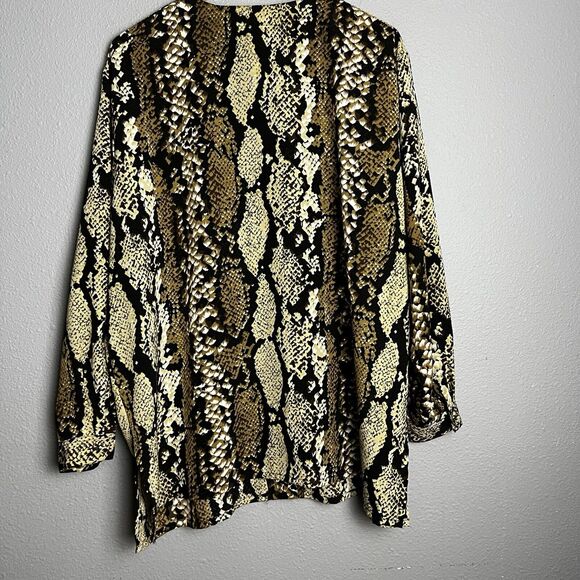 Jordan Woman Top Size 20 Leopard Print Flowy Button Up Blouse Shacket Boho - Picture 3 of 10